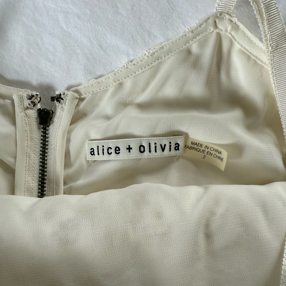 Alice + Olivia Top - Picture 3 of 5